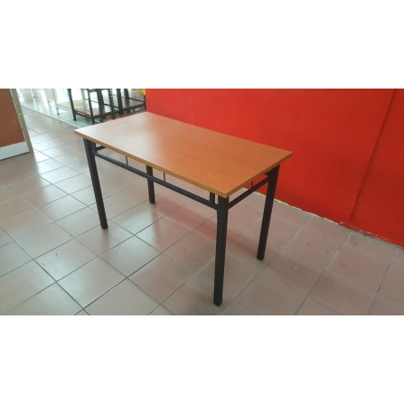 OPPA TABLE